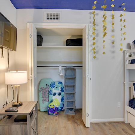 Galveston Townhome With Balconies Walk To Beach! Esterno foto