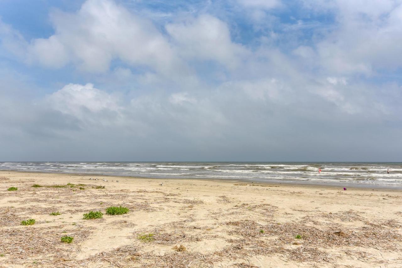 Galveston Townhome With Balconies Walk To Beach! Esterno foto