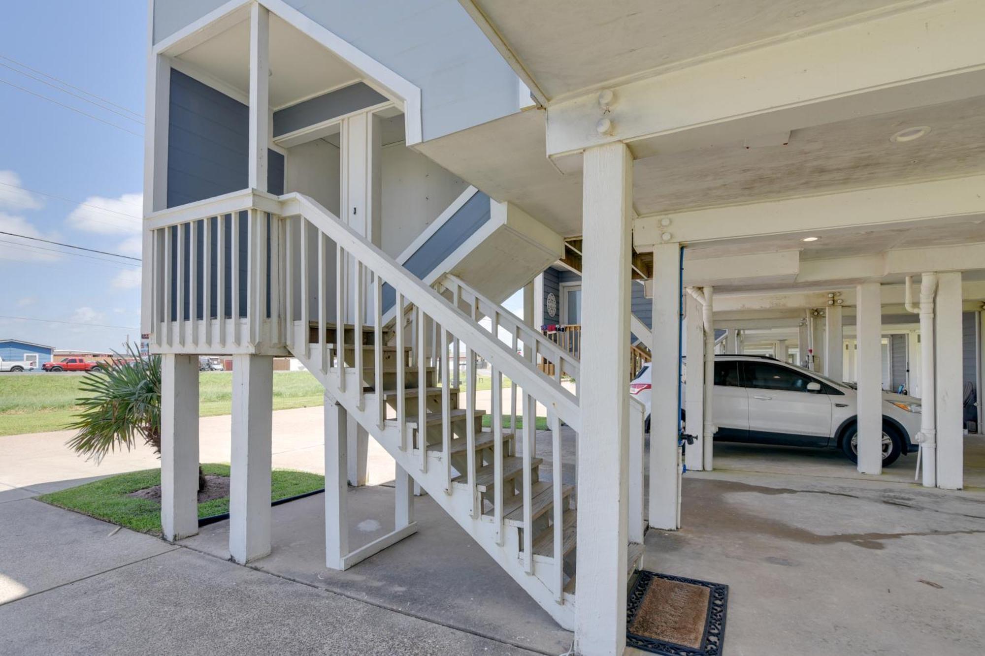 Galveston Townhome With Balconies Walk To Beach! Esterno foto