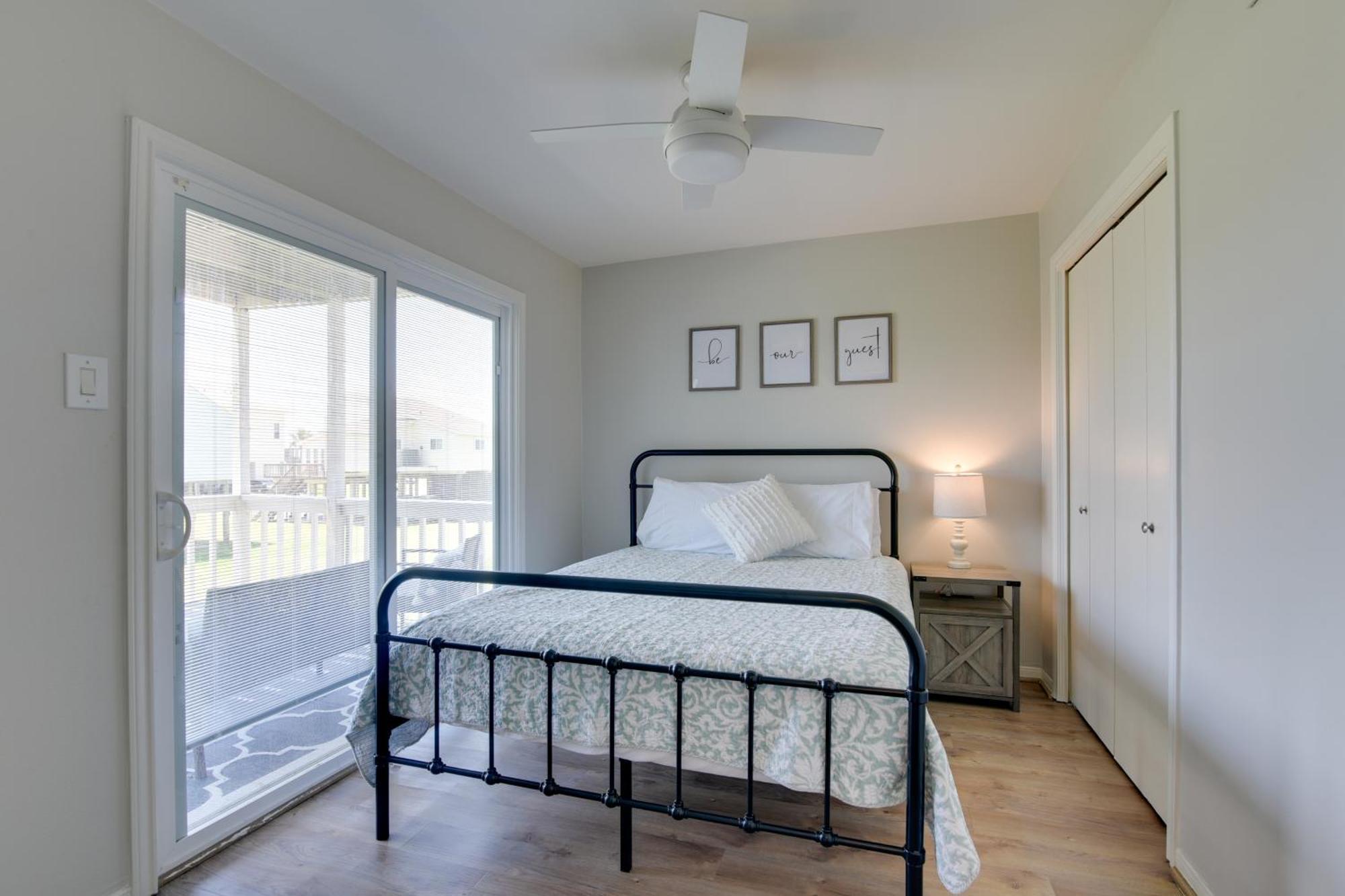 Galveston Townhome With Balconies Walk To Beach! Esterno foto