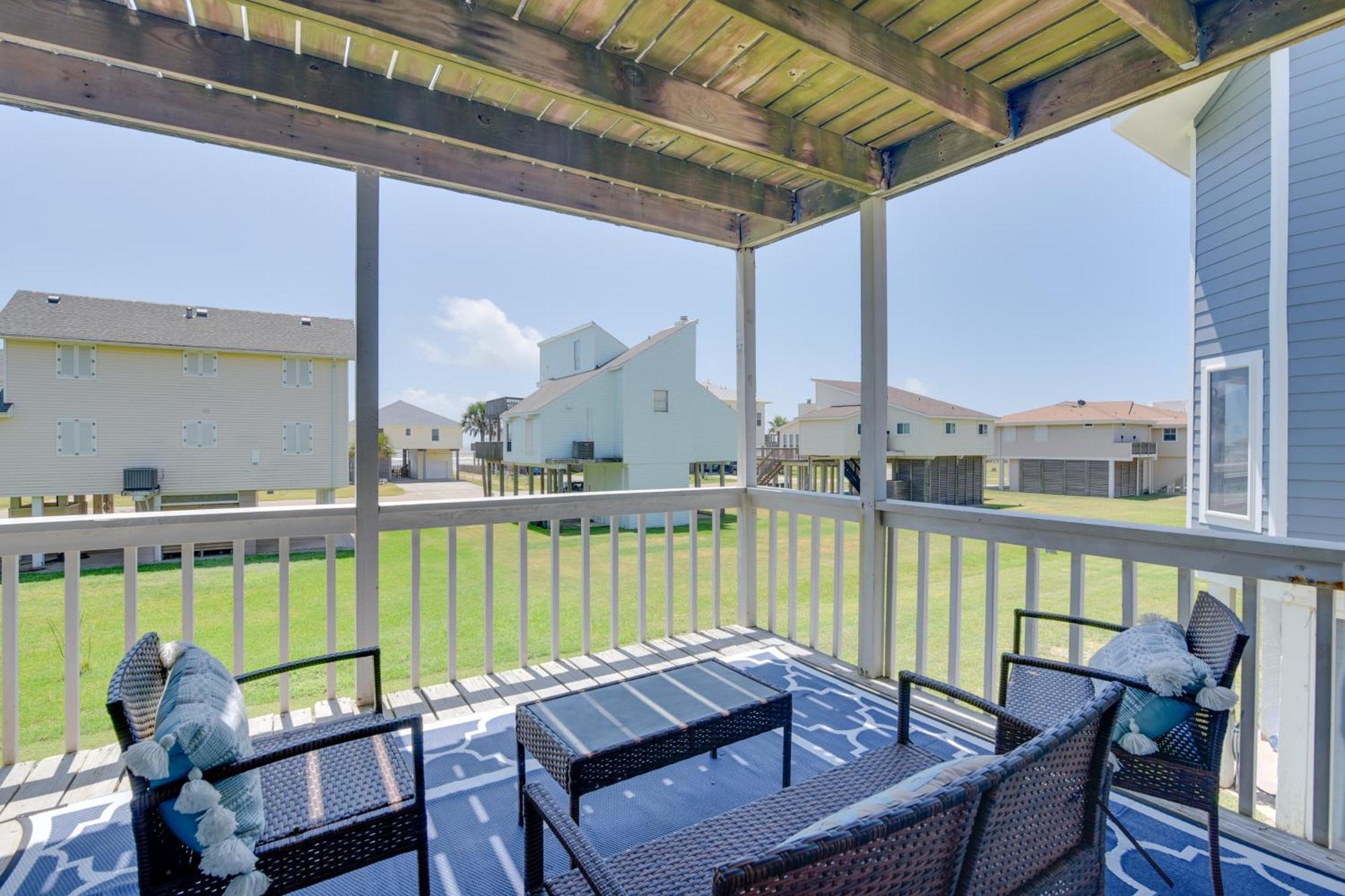 Galveston Townhome With Balconies Walk To Beach! Esterno foto