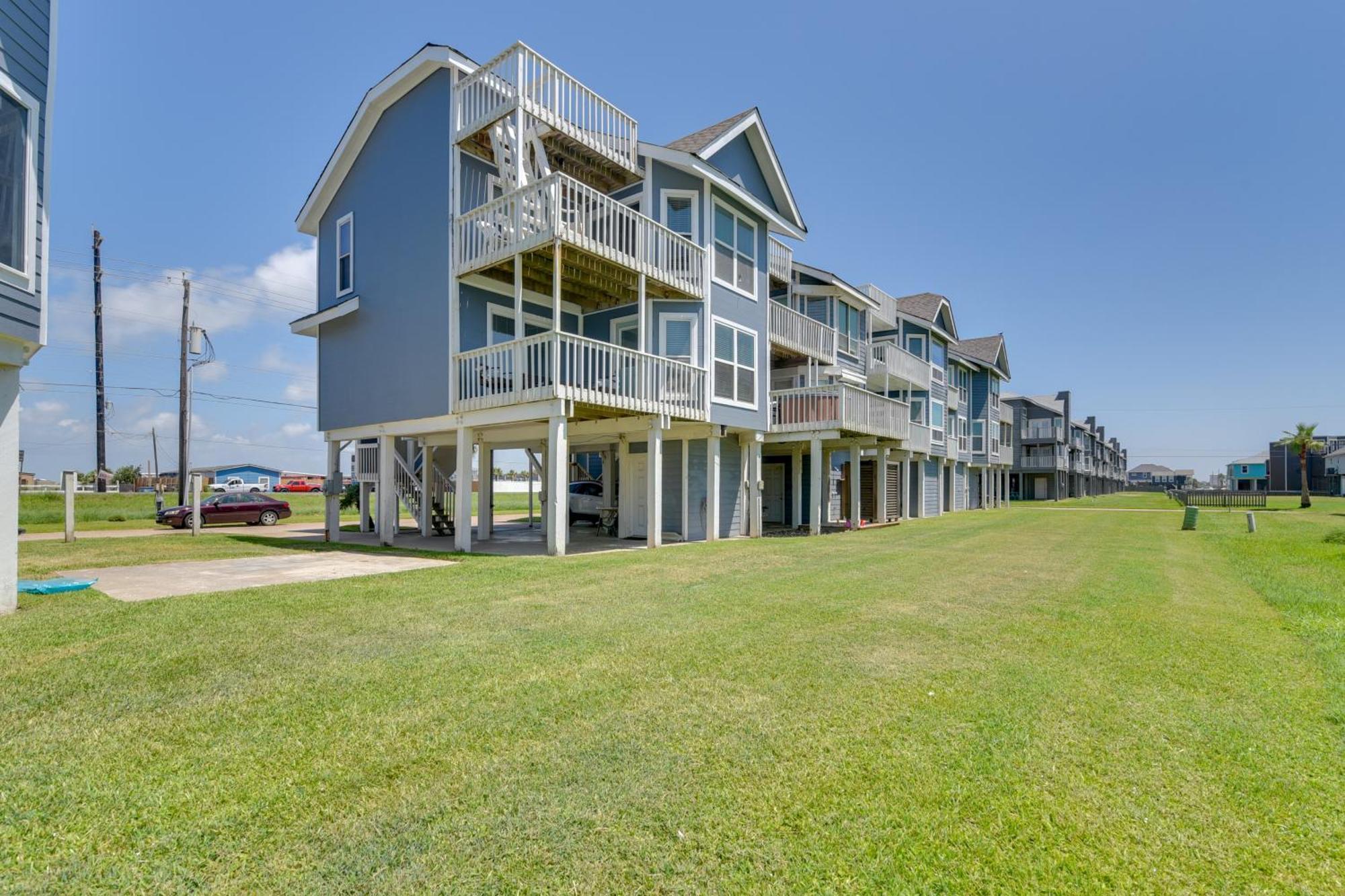 Galveston Townhome With Balconies Walk To Beach! Esterno foto